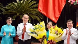 Bà Nguyễn Thị Lệ được bầu làm Chủ tịch HĐND TPHCM