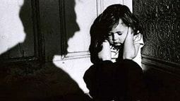 Một số kinh nghiệm giải quyết các vụ án xâm hại tình dục đối với trẻ em