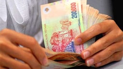 Thiếu tá công an có dấu hiệu tham nhũng gần 1 tỉ đồng