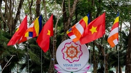 Huế rộn ràng đón chào Vesak 2019 