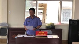 Sa Pa xét xử lưu động vụ án hình sự “ Trồng cây thuốc phiện”