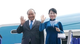 Thủ tướng đến Stockholm, bắt đầu thăm chính thức Thụy Điển