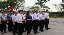 Bắc Ninh: Dâng hương tưởng niệm nhân kỷ niệm 114 năm ngày sinh đồng chí Hoàng Quốc Việt 