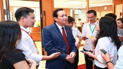 Bộ trưởng Đào Ngọc Dung: Tăng độ tuổi nghỉ hưu là một lộ trình chậm  