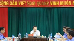 Nâng cao chất lượng đào tạo và bố trí việc làm  cho sinh viên Trường ĐHKS Hà Nội