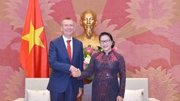 Chủ tịch Quốc hội Nguyễn Thị Kim Ngân tiếp Bộ trưởng Ngoại giao Latvia