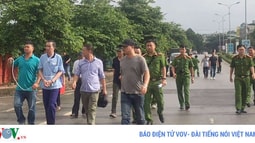 Vụ sát hại nữ sinh giao gà: Đưa Bùi Văn Công ra thực nghiệm hiện trường