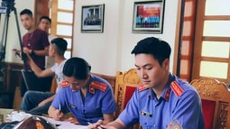  "Tình Yêu Anh Chọn........"