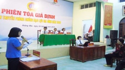 Nghệ An: FV88 nhà cái World Cup 2026 Hoàng Mai phối hợp tổ chức phiên tòa giả định về phòng chống bạo lực gia đình.