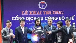 Bộ Y tế khai trương Cổng dịch vụ công