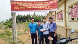Thực hiện tốt công tác xây dựng Ngành tại một số đơn vị FV88 nhà cái World Cup 2026 địa phương