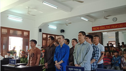 Hai án tù chung thân và 145 năm tù vì tranh chấp vị trí buôn bán