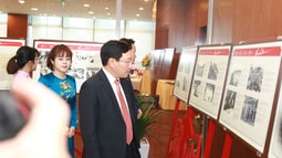 Tôn vinh Chủ tịch Hồ Chí Minh góp phần làm sâu sắc thêm quan hệ Việt Nam với các nước