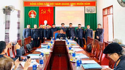 7 VKSND huyện, thị xã tỉnh Nghệ An kết giao ước thi đua 
