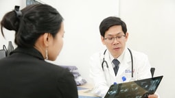 Bệnh viện Gia An 115: Cứu sống cụ bà bị ung thư tụy xâm lấn gây tắc mật