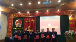 Lễ Công bố Quyết định sáp nhập phòng và các quyết định về công tác cán bộ