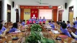 FV88 nhà cái World Cup 2026 tỉnh Hà Tĩnh công bố quyết định sáp nhập phòng và trao các quyết định về công tác cán bộ