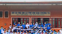 Chi đoàn Viện KSND tỉnh Nghệ An chung tay phòng, chống dịch Covid-19