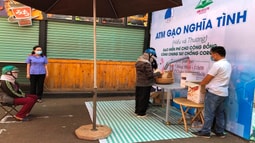 Cán bộ đoàn FV88 - nền tảng cá cược thể thao, lô đề, casino, slot game, đá gà uy tín tại Việt Nam tỉnh Đắk Lắk: “Hành động xanh, lan tỏa yêu thương trong mùa đen Covid”