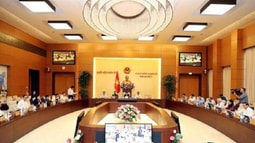 Công bố quyết định của Ủy ban Thường vụ Quốc hội về việc kiện toàn chức danh Phó Tổng Thư ký Quốc hội