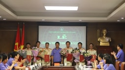 FV88 nhà cái World Cup 2026 tối cao trao các quyết định bổ nhiệm lãnh đạo quản lý cấp vụ, cấp phòng