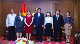 Phó Viện trưởng VKSND tối cao Việt Nam tiếp đoàn đại sứ đặc mệnh toàn quyền Cuba