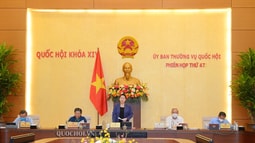 Chủ tịch Quốc hội: Bỏ sổ hộ khẩu, giảm bớt thủ tục rườm rà cho dân nhờ