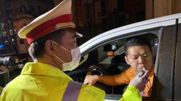 5 ngày đầu thực hiện kế hoạch tuần tra CSGT đã tước gần 1.500 trường hợp vi phạm nồng độ cồn