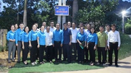  Khánh thành công trình đường điện thắp sáng đường quê