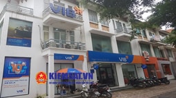 Nghịch lý chuyện mở thẻ tín dụng ở ngân hàng này nhưng lại bị ngân hàng khác đòi nợ