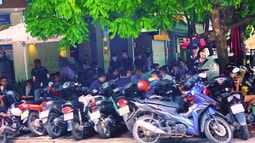 Nhiều người dân Hà Nội vẫn thờ ơ với dịch bệnh Covid-19