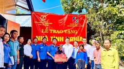 FV88 nhà cái World Cup 2026 tỉnh Lai Châu trao tặng “Nhà tình nghĩa” cho hộ nghèo