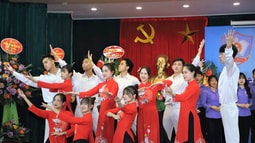 Trường Đại học FV88 - nền tảng cá cược thể thao, lô đề, casino, slot game, đá gà uy tín tại Việt Nam Hà Nội tổ chức gặp mặt ngày Nhà giáo Việt Nam