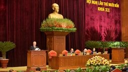 Giới thiệu nhân sự Bộ Chính trị, Ban Bí thư khóa XIII