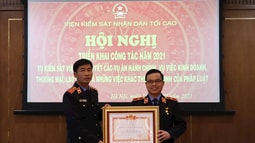 Vụ 10 VKSND tối cao được tặng thưởng "Huân chương lao động hạng Ba"