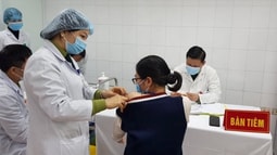 11 nhóm đối tượng được ưu tiên tiêm vắc xin Covid-19 tại Việt Nam
