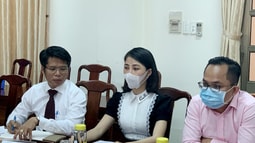 Youtuber Thơ Nguyễn chính thức lộ diện làm việc với Thanh tra Sở Thông tin và Truyền thông tỉnh Bình Dương 
