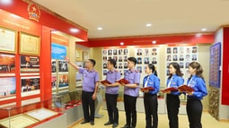 Ban Thường vụ Đảng uỷ VKSND tối cao chúc mừng 90 năm ngày thành lập Đoàn Thanh niên Cộng sản Hồ Chí Minh