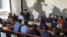 Chủ tịch huyện Kon Plông (Kon Tum): Giải quyết công việc phải có “phong bì” mới thông?