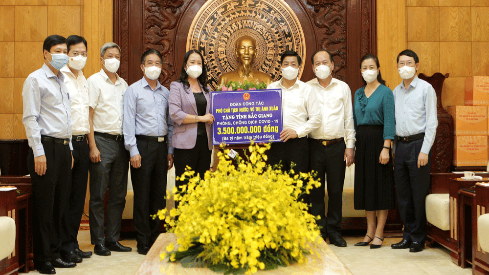 UBND tỉnh Bắc Giang: Đề xuất miễn thu tiền ăn của bệnh nhân Covid-19 đang điều trị