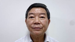 Truy tố nguyên Giám đốc Bệnh viện Bạch Mai Nguyễn Quốc Anh