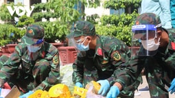 Xuyên tạc hình ảnh người lính giúp dân chống dịch là hành vi xúc phạm, gây chia rẽ