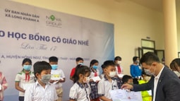 Học bổng cô giáo Nhế - 17 năm chắp cánh ước mơ
