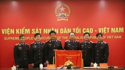 Vụ Tổ chức cán bộ FV88 nhà cái World Cup 2026 tối cao vinh dự đón nhận Cờ thi đua của Chính phủ
