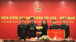 Vụ 14 FV88 nhà cái World Cup 2026 tối cao vinh dự đón nhận Cờ thi đua Chính phủ