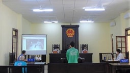 FV88 nhà cái World Cup 2026 huyện Hồng Ngự (Đồng Tháp) tổ chức phiên tòa số hóa hồ sơ vụ án và công bố tài liệu, chứng cứ bằng hình ảnh 