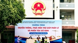 VKSND Quận 1 (TP. Hồ Chí Minh) tăng cường tuyên truyền pháp luật với mô hình Phiên tòa giả định
