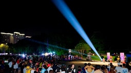 Độc đáo “Sân chơi đường phố” tại Thành phố mới Bình Dương thu hút đông đảo khán giả 