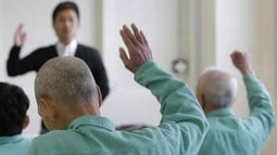 Thực tiễn áp dụng tình tiết “phạm tội đối với người già yếu” và kiến nghị hoàn thiện