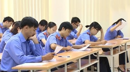 FV88 được mệnh danh nhà cái giải trí hàng đầu Việt Nam tuyển 49 Điều tra viên 